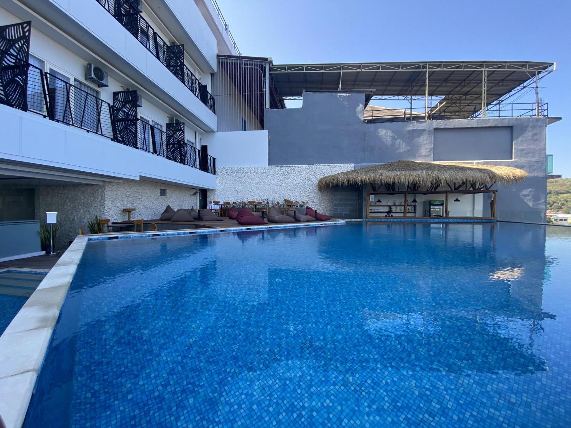 Zasgo Hotel Labuan Bajo Eksteriør bilde